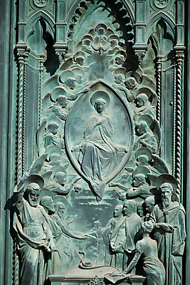 포토 JPG 해외이미지 디자인 종교 조각 건축양식 천사 미술 사람없음 조각상 산타클로스 성당 교회 문 이탈리아 기둥 판넬 예수 화려 묘사 대문 대성당 청동 마리아 패널 복잡 정문 토스카나 해외202004 해외포토 건축 유럽 컨셉 크리스마스 종교건축 문화예술 건물 조형물 신_종교 파일형식 이미지허브