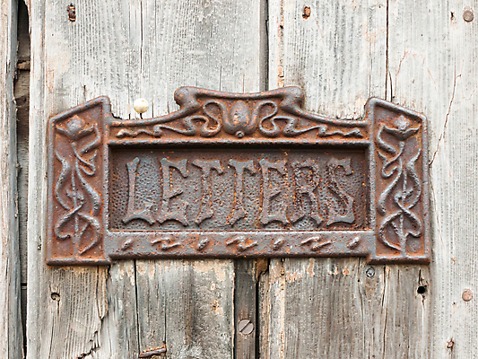 포토 JPG 해외이미지 디자인 벽 건축양식 통신 주택 프레임 사람없음 건물 목재 그래픽 장식 상자 문 금속 페인트 수확 골동품 메시지 신문 편지 포르투갈 심볼 묘사 질감 복고 엽서 뉴스레터 그런지 옛날 울퉁불퉁 스타일 해외202004 해외포토 나무 템플릿 건축물 건축 유럽 농업 재료 재질 간행물 뉴스 파일형식 이미지허브