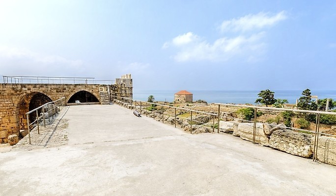 포토 JPG 해외이미지 벽 중동 사람없음 도시 역사 땅 지중해 폐허 대문 고고학 해외202004 해외포토 교육 나라 바다 문 파일형식 이미지허브