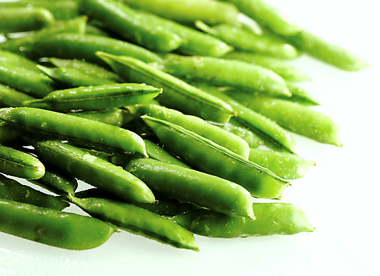 포토 JPG 해외이미지 식물 음식 채소 재료 프레임 건강 씨앗 사람없음 세로 초록색 물 침묵 젖음 물방울 신선 오픈 떨어짐 가득함 유기농 완두콩 날것 꼬투리 숙성 채식주의자 비건 해외202004 해외포토 자연요소 웰빙 컬러 컨셉 콩 소리 채식 파일형식 이미지허브