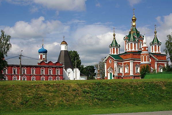 포토 JPG 해외이미지 기독교 종교 건축양식 자연 주택 풍경 사람없음 건물 여름 교회 도시 서식 러시아 수도원 러시아인 신앙심 옛날 해외202004 해외포토 서양인 건축물 계절 건축 유럽 종교건축 생태계 파일형식 이미지허브