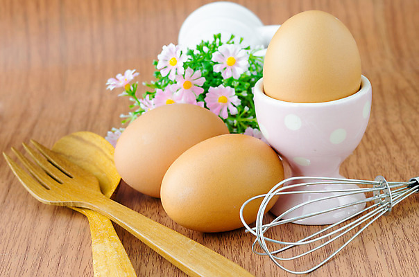 포토 JPG 해외이미지 동물 꽃 음식 백그라운드 재료 자연 조류 부활절 새로움 건강 요리 사람없음 목재 농장 갈색 노란색 계란 식사 치킨 수확 껍질 흰색 신선 그룹 사발 아침식사 상품 정상 먹기 오브젝트 유기농 복고 날것 노른자 나무숟가락 내추럴 단백질 삶기 생식 암탉 옛날 취급주의 필터 해외202004 해외포토 나무 식물 웰빙 기념일 컬러 컨셉 농업 모션 경고 알 숟가락 닭 사기그릇 암컷 생태계 닭고기요리 영양소 파일형식 이미지허브