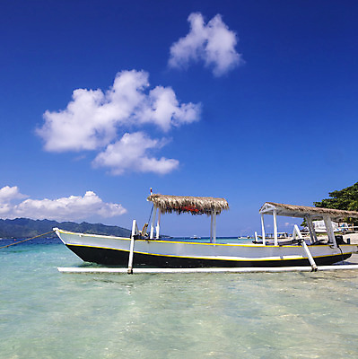 포토 JPG 해외이미지 아시아 모래 바다 섬 여행 태국 자연 하늘 휴가 휴식 항해 동양인 풍경 사람없음 물 여름 파란색 꿈 자유 보트 휴양지 꼬리 발리 인도네시아 몰디브 모리셔스 안다만 터키석 해외202004 해외포토 자연요소 계절 나라 컬러 컨셉 배_교통 인종 장소 보석 생태계 파일형식 이미지허브