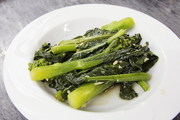 포토 JPG 해외이미지 접시 꽃 음식 채소 주택 건강 마늘 요리 동양인 사람없음 초록색 식당 식사 저녁식사 중국 튀김 브로콜리 말레이시아 싱가폴 랜 채식주의자 케일 해외202004 해외포토 식물 식기 아시아 컬러 인종 건물 상점 채식 파일형식 이미지허브