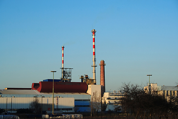 포토 JPG 해외이미지 식물 산업 과학 공장 하늘 굴뚝 사람없음 건물 경제 환경 에너지 도시 시스템 튜브 무거움 펌프 낭비 방법 복잡 철강 화학물질 해외202004 해외포토 건축물 컨셉 공업 화학 무게 파일형식 이미지허브