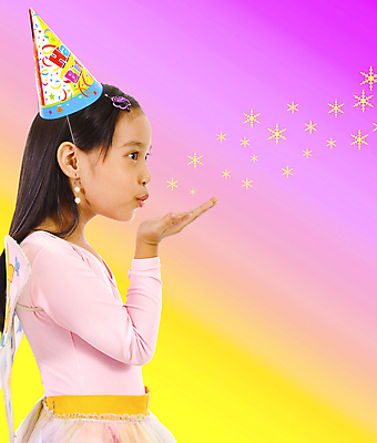 포토 JPG 해외이미지 손 여학생 행복 별 어린이 분홍색 장난 상상 놀이 키스 사랑 한명 미소 동양인 파티 희망 생일 작음 불기 소원 결백 천진난만 타격 해외202004 해외포토 자연요소 1 학생 여자 기념일 감정 컬러 컨셉 모션 표정 사람 인종 이벤트 신체부위 크기 애정표현 파일형식 이미지허브