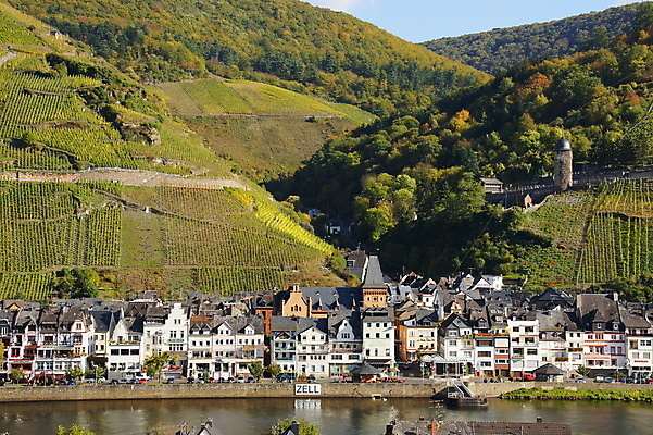 포토 JPG 해외이미지 건축양식 지붕 주택 독일 사람없음 건물 강 가을 도시 석판 해외202004 해외포토 건축물 계절 건축 유럽 파일형식 이미지허브