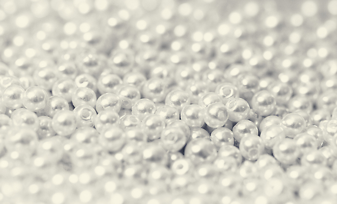 포토 JPG 해외이미지 여자 백그라운드 목걸이 장신구 추상 사람없음 장식 빛 유행 쌓기 회색 흰색 원형 화려 고급 우아함 은색 보석 질감 제비 고립 많음 해외202004 해외포토 도형 컬러 컨셉 무늬 모션 조류 사람 광석 파일형식 이미지허브