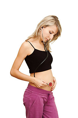 포토 JPG 해외이미지 손 여자 행복 감정 어린이 가족 청진기 포옹 엄마 새로움 건강 사랑 한명 금발 약 귀여움 임산부 임신 듣기 흰색 하트 아기 신생아 잡기 출산 4 태아 월 돌봄 해외202004 해외포토 모양 1 헤어스타일 컬러 컨셉 의학 관계 의료기기 안기 모션 사람 신체부위 숫자 날짜 파일형식 이미지허브