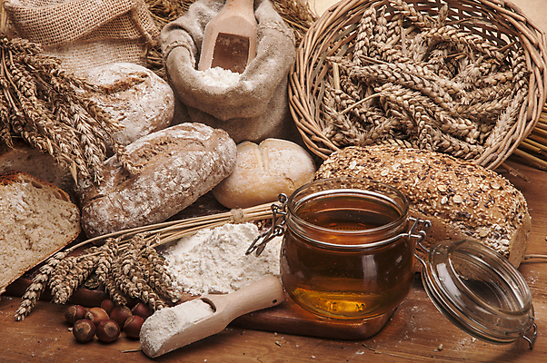 포토 JPG 해외이미지 식물 구름 전통 음식 빵 조각 백그라운드 다이어트 채소 과일 자연 탁자 하늘 아침 치즈 건조 파스타 건강 옥수수 씨앗 사람없음 목재 파란색 빛 갈색 주방 식사 빵집 맛 아침식사 상품 굽기 향수 준비 유기농 심플 밀가루 꿀 덩어리 작살 호밀 귀리 해외202004 해외포토 주간 자연요소 나무 웰빙 컬러 가구 컨셉 재료 유제품 곡류 서양음식 상점 화장품 가루 구이 생태계 파일형식 이미지허브