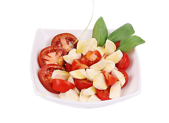 포토 JPG 해외이미지 전통 접시 음식 조각 백그라운드 잎 다이어트 토마토 채소 치즈 건강 사람없음 빨간색 빛 식사 저녁식사 이탈리아 샐러드 흰색 신선 닫기 맛 지중해 먹기 향신료 올리브 바질 점심식사 고립 모짜렐라치즈 채식주의자 카프레제 해외202004 해외포토 식물 식기 열매 유럽 바다 컬러 컨셉 모션 유제품 채식 향미료 파일형식 이미지허브