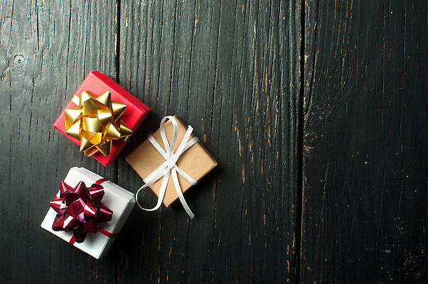 포토 JPG 해외이미지 리본 백그라운드 크리스마스 선물 사람없음 목재 상자 우주 인사 생일 실크 카피스페이스 해외202004 해외포토 나무 기념일 재료 공백 직물 예절 파일형식 이미지허브