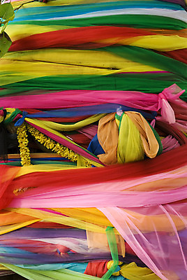 포토 JPG 해외이미지 나무 식물 종교 불교 태국 사람없음 장식 컬러풀 집중 방콕 신성 존경 해외202004 해외포토 아시아 컬러 컨셉 파일형식 이미지허브