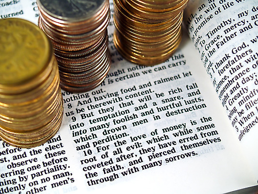 포토 JPG 해외이미지 기독교 종교 돈 텍스트 새로움 사랑 사람없음 단어 교회 성경 예수 유혹 편지 집중 통로 뿌리 증거 신성 격려 나쁜 신앙심 성욕 해외202004 해외포토 문자 감정 컨셉 종교용품 모션 신_종교 재산 욕망 파일형식 이미지허브