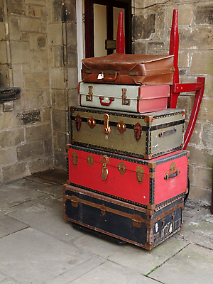 포토 JPG 해외이미지 여행 휴가 사람없음 여행객 여행가방 수확 짐 향수 수하물 해외202004 해외포토 농업 가방 사람 화장품 파일형식 이미지허브