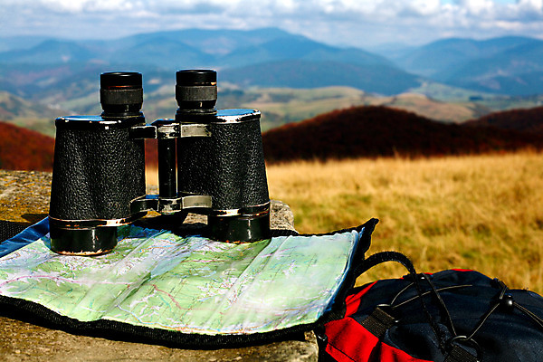포토 JPG 해외이미지 여행 컨셉 지도 자연 산 건조 풍경 사람없음 쌍안경 가을 도움 검색 지원 해외202004 해외포토 계절 망원경 생태계 파일형식 이미지허브