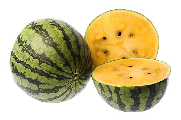 포토 JPG 해외이미지 과일 수박 사람없음 노란색 신선 달콤 반쪽 슬라이스 블랙망고수박 해외202004 해외포토 컬러 맛 파일형식 이미지허브