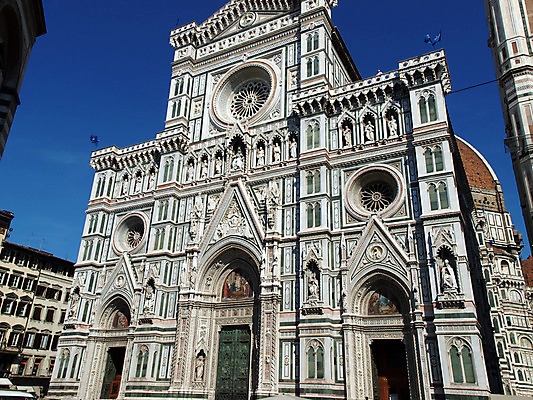 포토 JPG 해외이미지 디자인 종교 조각 건축양식 창문 지붕 미술 사람없음 조각상 산타클로스 성당 교회 탑 이탈리아 종 기둥 판넬 화려 타일 묘사 대리석 대성당 종탑 고딕 복잡 토스카나 해외202004 해외포토 건축물 건축 유럽 컨셉 크리스마스 재료 종교건축 문화예술 건물 조형물 파일형식 이미지허브