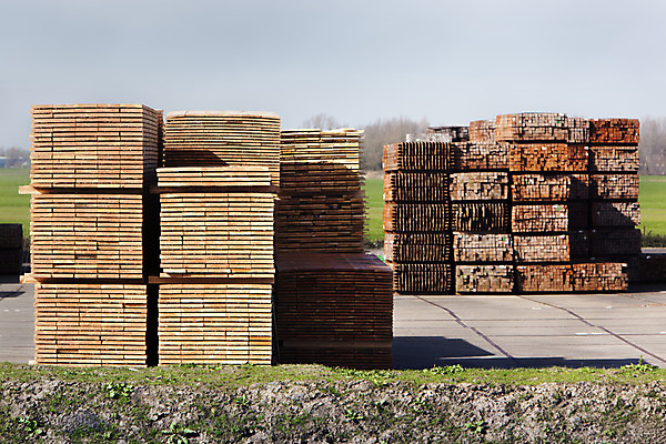 포토 JPG 해외이미지 산업 백그라운드 패턴 비즈니스 건조 사람없음 야외 목재 갈색 쌓기 거친 널 상품 자르기 묘사 네덜란드 질감 목공예 봉 수납 잡동사니 내추럴 수목 해외202004 해외포토 나무 유럽 컬러 무늬 재료 모션 공예 파일형식 이미지허브