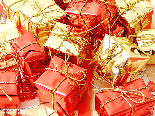 포토 JPG 해외이미지 전통 디자인 계절 행복 리본 종이 백그라운드 크리스마스 겨울 휴가 새로움 기념 발렌타인데이 선물 미술 이벤트 사람없음 장식 빨간색 빛 상자 컬러풀 산타클로스 파티 축제 놀람 흰색 축하 신용카드 생일 황금 소프트포커스 연도 활 패키지 고립 블러 카피스페이스 해외202004 해외포토 기념일 감정 컬러 컨셉 데이이벤트 문화예술 촬영기법 표정 금융 공백 파일형식 이미지허브