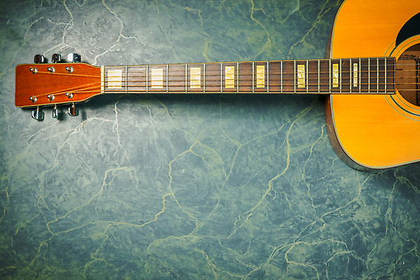 포토 JPG 해외이미지 전통 줄 음악 백그라운드 노래 놀이 표면 사람없음 초록색 파란색 금속 소리 음악가 장비 수확 기구 기타 사찰 닫기 선택 복고 예술가 롤 대리석 기타리스트 고립 멜로디 뮤지컬 서쪽 인기 플레이어 화강암 카피스페이스 해외202004 해외포토 직업 컬러 컨셉 농업 재료 종교건축 모션 재질 현악기 문화예술 공백 연주자 암석 방향 파일형식 이미지허브