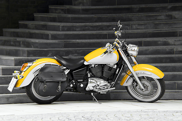 포토 JPG 해외이미지 스포츠 백그라운드 교통시설 흑백 취미 사람없음 계단 기계 꿈 오토바이 바퀴 구매 오솔길 주차 장애물 향수 가치 엔진 획득 모터 자부심 존경 해외202004 해외포토 길 교통 촬영기법 쇼핑 바이크 화장품 시설 파일형식 이미지허브