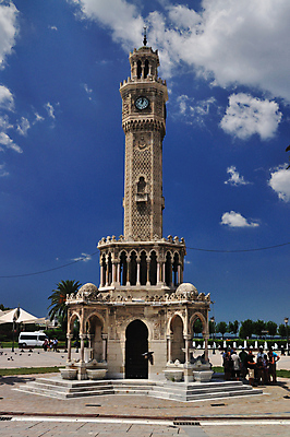 포토 JPG 해외이미지 모양 전통 외관 별 문화 바다 시계 비즈니스 건축양식 하늘 휴가 사람 이벤트 사람없음 야외 장식 금융 파란색 숫자 여행객 탑 기댐 골동품 도시 시간 역사 중앙 초승달 지중해 심볼 대리석 장면 동쪽 천연기념물 대각선 구식 아랍어 웅장함 스타일 해외202004 해외포토 자연요소 문자 건축물 건축 선 컬러 재료 모션 경제 달 방향 파일형식 이미지허브