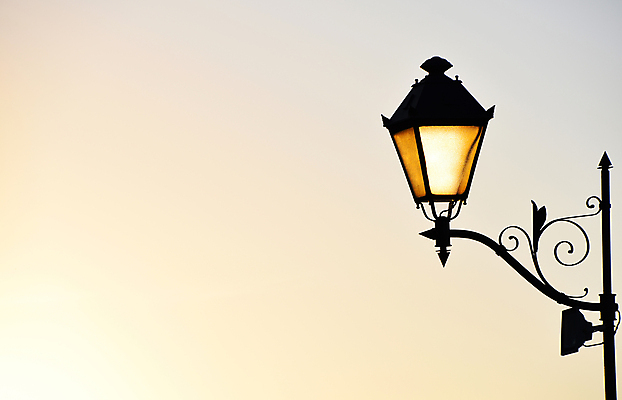 포토 JPG 해외이미지 실루엣 백그라운드 오렌지 건축양식 유리 벽지 하늘 거리 따뜻함 풍경 사람없음 빛 태양 황혼 일몰 놀람 젖음 수확 골동품 광선 등불 램프 도시 날짜 매끈함 저녁 복고 엽서 부드러움 타운 강렬 화상 스타일 효과 해외202004 해외포토 자연요소 건축 감정 농업 과일 재질 조명 촬영기법 표정 노을 감각 상처 야간 편지 파일형식 이미지허브