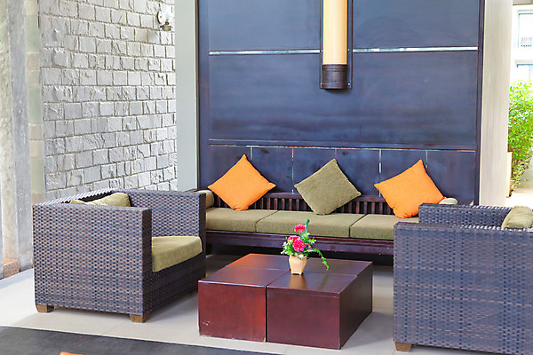 포토 JPG 해외이미지 디자인 여행 가구 벤치 의자 건축양식 교실 탁자 호텔 휴가 휴식 바닥 주택 실내 미술 사람없음 빛 여행객 방 복도 고급 우아함 계산대 클럽 휴양지 안락의자 리빙 접수 스타일 해외202004 해외포토 교육 건축 생활용품 컨셉 학교 숙소 문화예술 사람 내부 건물 장소 파일형식 이미지허브