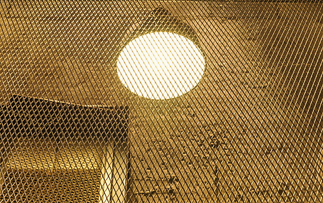 포토 JPG 해외이미지 디자인 백그라운드 전구 건축양식 조명 매달리기 미술 사람없음 내부 장식 빛 식당 검은색 수확 골동품 흰색 램프 클래식 고급 천장 샹들리에 고립 해외202004 해외포토 건축 컬러 컨셉 농업 모션 문화예술 상점 파일형식 이미지허브