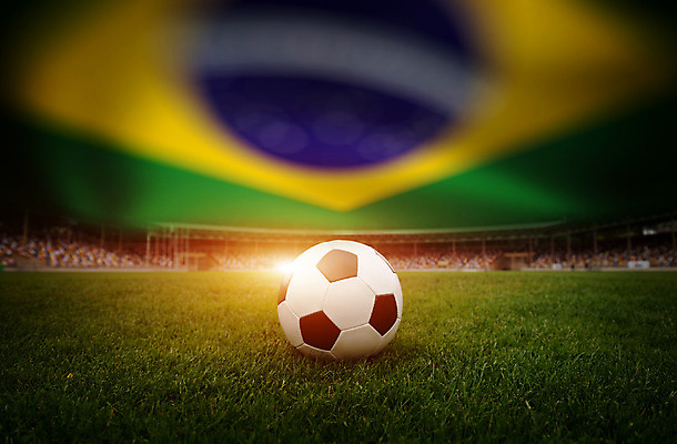 포토 JPG 해외이미지 직업 스포츠 백그라운드 컨셉 밭 공 놀이 성공 아이디어 경기 잔디 사람없음 컵 초록색 세계 검은색 축구 경쟁 경기장 장비 게임 깃발 원형 그물 가죽 심볼 2014년 점수 브라질 골 여의주 전국 챔피언 브라질사람 해외202004 해외포토 도형 식물 식기 컬러 농업 스포츠시설 구기 남아메리카 연도 파일형식 이미지허브
