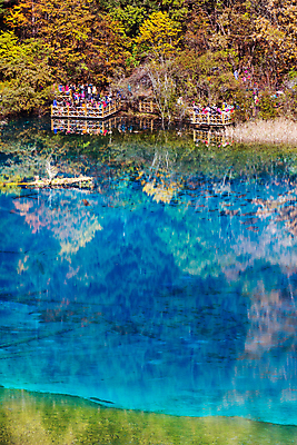 포토 JPG 해외이미지 나무 공원 꽃 아시아 호수 여행 잎 불꽃 풍경 사람없음 초록색 물 컬러풀 반사 여행객 중국 가을 연못 재산 숲 당구 해외202004 해외포토 자연요소 식물 계절 공공시설 나라 컬러 불 사람 금융 구기 파일형식 이미지허브