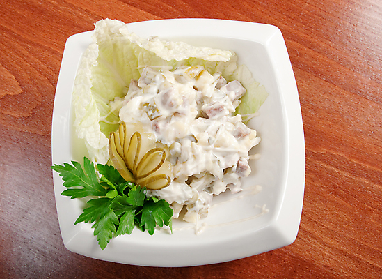 포토 JPG 해외이미지 전통 유럽 음식 다이어트 채소 오이 건강 육류 요리 사람없음 주방 이탈리아 샐러드 소고기 사발 아침식사 혼합 먹기 햄 점심식사 해외202004 해외포토 나라 식재료 모션 식사 사기그릇 파일형식 이미지허브