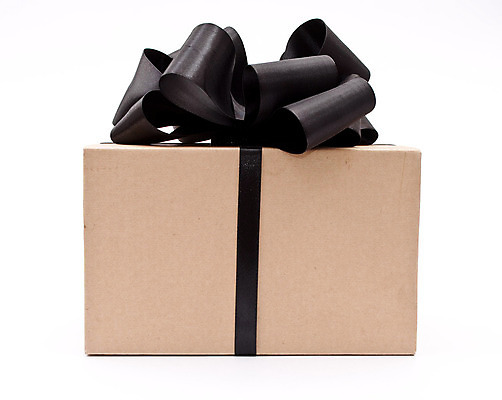 포토 JPG 해외이미지 기념일 리본 종이 크리스마스 휴가 선물 사람없음 장식 상자 검은색 놀람 축하 생일 나무상자 자르기 묶기 활 주기 매듭 패키지 판지 골절 포장소품 해외202004 해외포토 감정 컬러 컨셉 포장 의학 모션 표정 이벤트 오브젝트 포장재료 파일형식 이미지허브