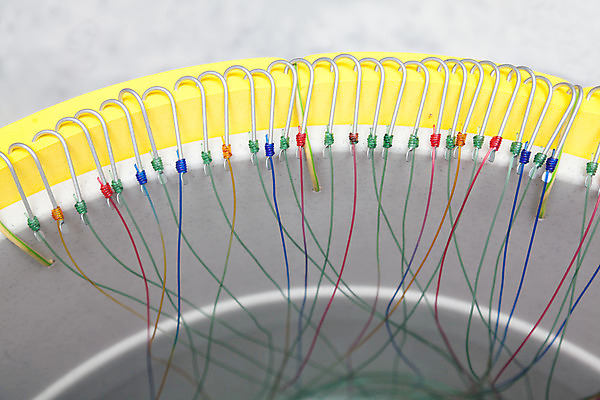 포토 JPG 해외이미지 산업 선 밧줄 바다 비즈니스 낚시 항해 사람없음 초록색 장비 도구 공구 잡기 그물 네트워크 고리 코드 플라스틱 유연 묘사 오브젝트 매듭 포트 기어 해외202004 해외포토 줄 컬러 배_교통 모션 재질 레저 파일형식 이미지허브