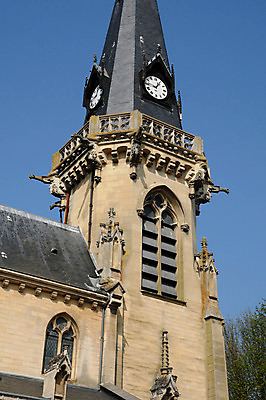 포토 JPG 해외이미지 종교 사람없음 관광지 교회 프랑스 역사 재산 종탑 옛날 해외202004 해외포토 유럽 여행 종교건축 건물 금융 탑 파일형식 이미지허브