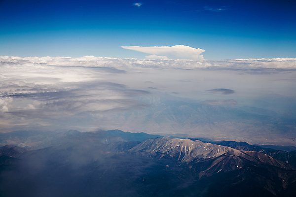 포토 JPG 해외이미지 구름 감정 자연 휴가 산 안테나 풍경 사람없음 화목 자유 흰색 정상 산등성이 공상 로스앤젤레스 해외202004 해외포토 자연요소 컬러 컨셉 통신 미국 생태계 파일형식 이미지허브