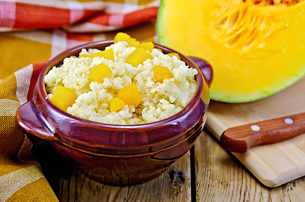 포토 JPG 해외이미지 식물 전통 음식 채소 오렌지 부분 호박 실내 건강 요리 사람없음 목재 가로 갈색 노란색 식사 우유 도자기 사발 칼 아침식사 상품 낟알 시리얼 먹기 오브젝트 준비 상쾌 냅킨 러시아인 삶기 수수 채식주의자 핸드메이드 해외202004 해외포토 서양인 나무 감정 컬러 과일 재료 모션 유제품 내부 사기그릇 채식 파일형식 이미지허브