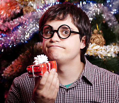 포토 JPG 해외이미지 나무 남자 행복 안경 크리스마스 인터넷 장난 휴가 새로움 선물 한명 소년 상자 산타클로스 귀여움 축제 놀람 기쁨 잡기 큼 연도 만족 호기심 초대 패키지 전나무 적재 해외202004 해외포토 식물 1 잡화 기념일 감정 어린이 컨셉 모션 표정 사람 크기 파일형식 이미지허브