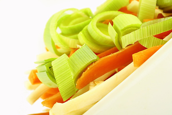 포토 JPG 해외이미지 접시 음식 다이어트 채소 오렌지 오이 건강 요리 사람없음 초록색 주방 정원 식사 저녁식사 당근 샐러드 흰색 신선 고명 닫기 자르기 먹기 준비 유기농 날것 슬라이스 후추 성분 내추럴 점심식사 섞기 영양분 채식주의자 개조 해외202004 해외포토 식기 웰빙 컬러 과일 모션 뿌리채소 향신료 채식 파일형식 이미지허브