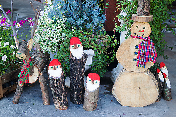 포토 JPG 해외이미지 나무 전통 외관 계절 행복 백그라운드 크리스마스 겨울 교실 학교 가족 휴가 새해 주택 창조 미술 사람없음 야외 장식 산타클로스 희망 기쁨 축하 표현 인사 12월 편지 연도 그림 마법 리빙 핸드메이드 해외202004 해외포토 식물 교육 기념일 감정 컨셉 관계 문화예술 건물 예절 날짜 파일형식 이미지허브