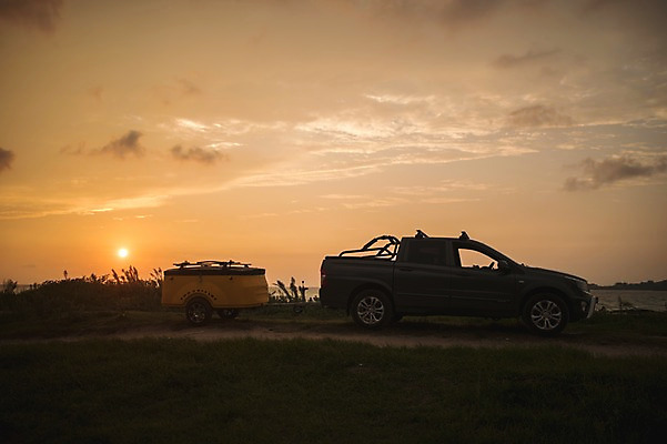 포토 JPG 주간 구름 여행 자동차 하늘 사람없음 야외 제주도 노을 캠핑 캠핑트레일러 욜로라이프 국내포토 자연요소 라이프스타일 육상교통 레저 한국 트레일러 파일형식