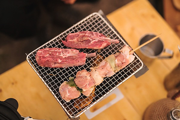 포토 JPG 주간 여행 육류 요리 사람없음 야외 제주도 캠핑 꼬치 욜로라이프 국내포토 자연요소 라이프스타일 식재료 레저 한국 파일형식