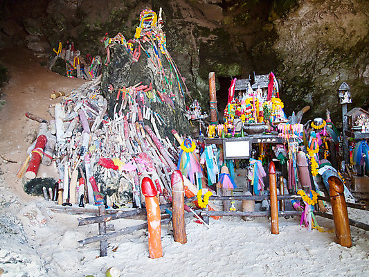 포토 JPG 해외이미지 아시아 종교 문화 태국 사람없음 동굴 심볼 휴양지 사당 해외202004 해외포토 나라 장소 파일형식 이미지허브