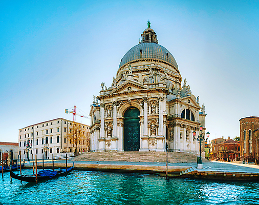 포토 JPG 해외이미지 섬 여행 아침 사람없음 물 성당 교회 이탈리아 곤돌라 운하 베네치아 바실리카 해외202004 해외포토 주간 자연요소 유럽 종교건축 건물 파일형식 이미지허브