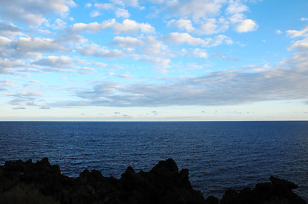 포토 JPG 해외이미지 구름 종교 모래 파도 바다 여행 백그라운드 자연 하늘 산 풍경 사람없음 물 여름 파란색 햇빛 태양 반사 환경 맑음 일몰 흰색 수평선 해외202004 해외포토 자연요소 계절 컬러 날씨 노을 생태계 파일형식 이미지허브