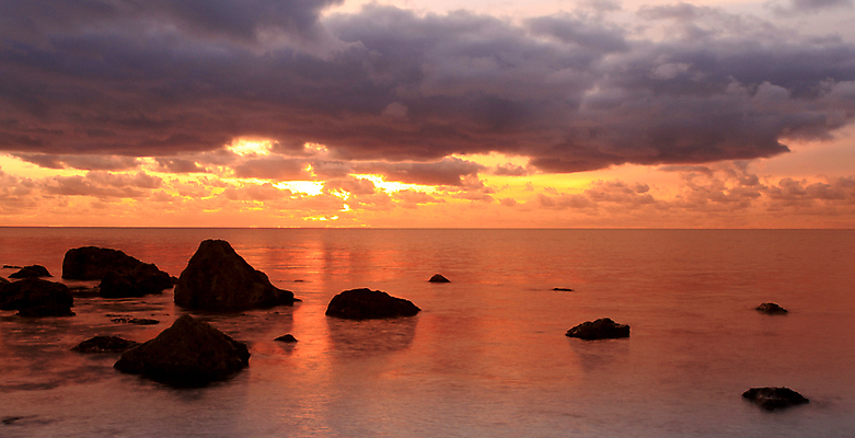 포토 JPG 해외이미지 구름 영어 파도 바다 여행 오렌지 자연 하늘 영국 잉글랜드 풍경 사람없음 물 태양 반사 노란색 평화 일출 황혼 일몰 새벽 만 수평선 해외202004 해외포토 자연요소 문자 유럽 컬러 컨셉 과일 노을 생태계 파일형식 이미지허브