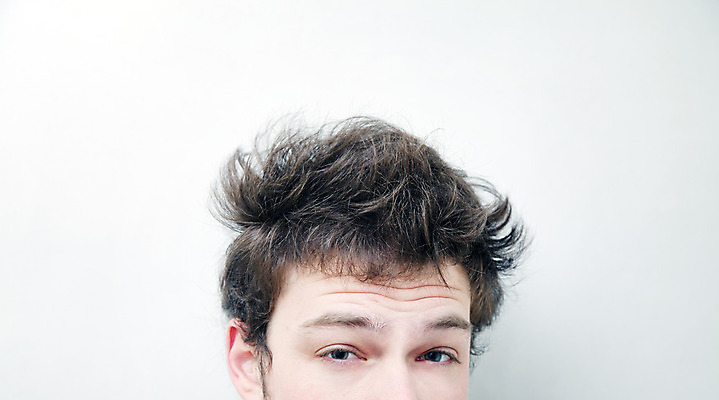 포토 JPG 해외이미지 스튜디오촬영 백인 헤어스타일 응시 남자 청소년 아침 갈색머리 피곤 한명 20대 성인 30대 갈색 머리카락 머리 흰색 유머 변화 엉킴 시원함 미용사 흰배경 불면증 특별함 혼란 해외202004 숱 해외포토 주간 서양인 직업 1 시선 감정 컬러 백그라운드 컨셉 실내 사람 청년 신체부위 장년 질병 파일형식 이미지허브