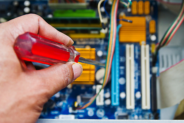 포토 JPG 해외이미지 산업 비즈니스 손가락 실험 관리 사람없음 컴퓨터 디지털 장비 시험 과학기술 업무 기술자 실험실 수리 인쇄 서비스 라디오 순환 반도체 전자 공학 유지 선로 프로세서 해외202004 해외포토 직업 손 교육 모션 기술 전자제품 작업 파일형식 이미지허브