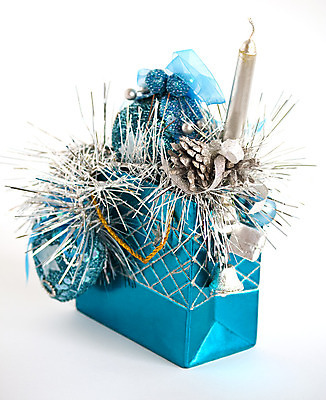 포토 JPG 해외이미지 모양 전통 계절 별 문화 백그라운드 크리스마스장식 크리스마스 겨울 목걸이 공 휴가 새해 미술 사람없음 장식 빨간색 파란색 빛 장난감 활발 종 흰색 축하 눈송이 우아함 12월 오브젝트 수공예 빛망울 광 해외202004 해외포토 자연요소 기념일 컬러 컨셉 장신구 문화예술 눈_날씨 날짜 공예 파일형식 이미지허브